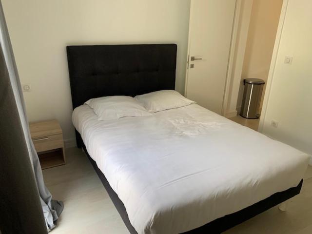 Les Volets Bleus Apartment นีซ ภายนอก รูปภาพ
