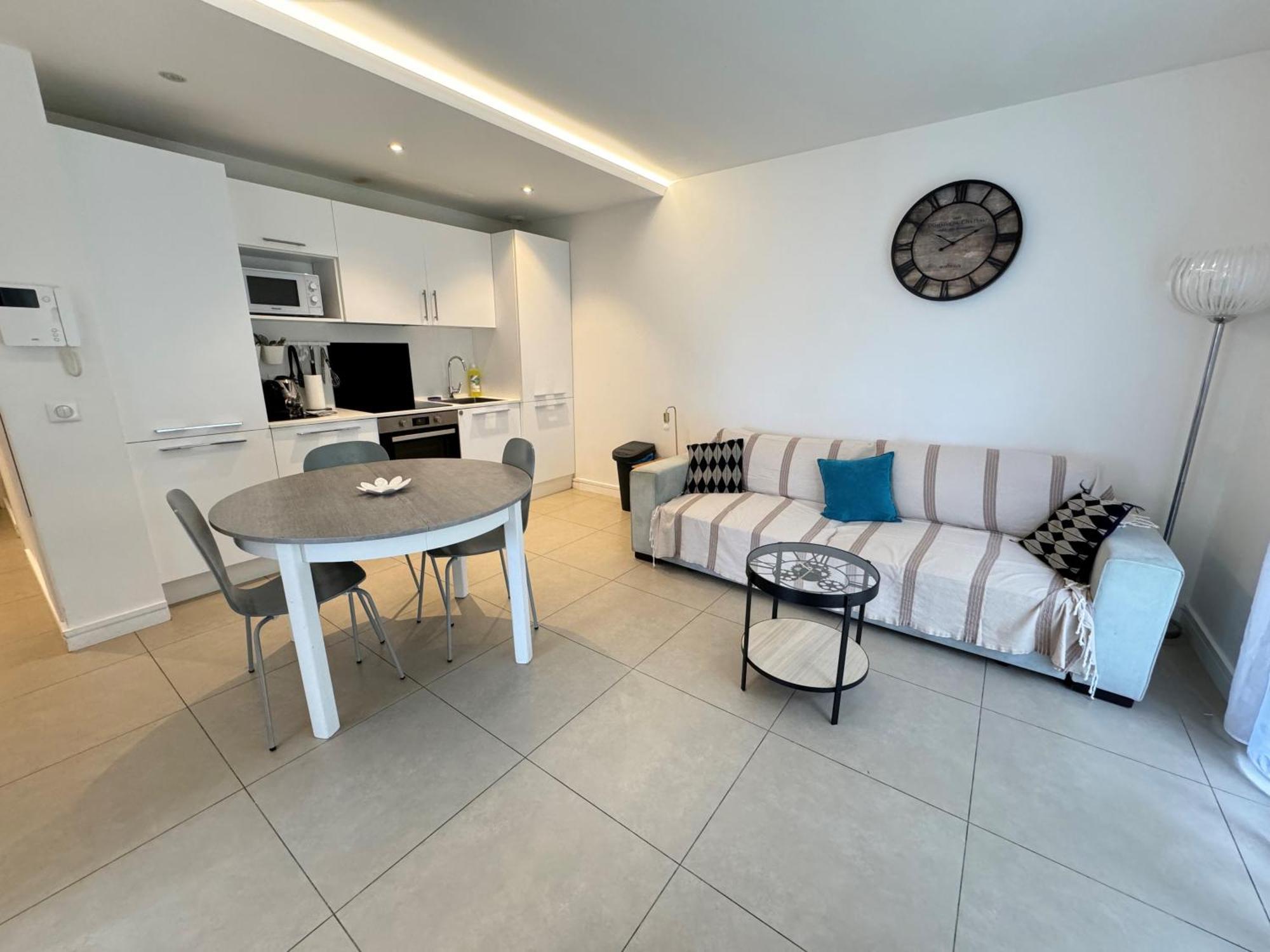 Les Volets Bleus Apartment นีซ ภายนอก รูปภาพ